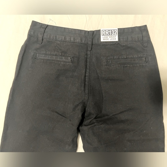 BRANDY MELVILLE - RR132 Low Rise Jeans - S - Picture 2 of 3